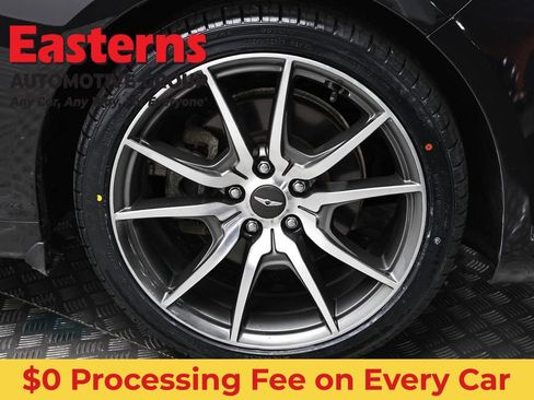 Used 2023 Genesis G70 2.0T AWD/4WD image 32