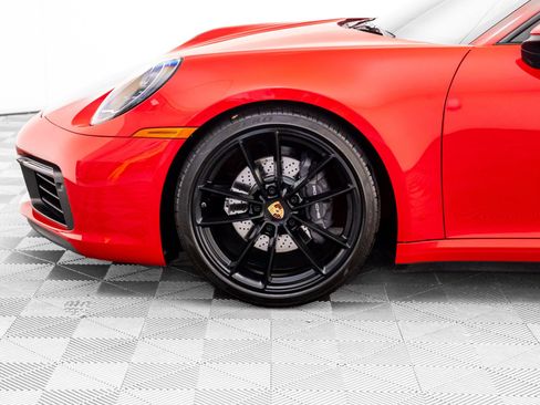 Used 2022 Porsche 911 Carrera image 35