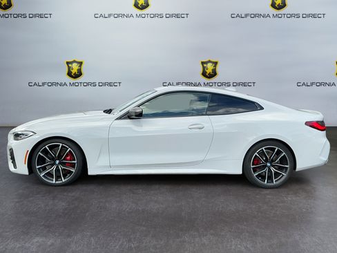 Used 2022 BMW M440i Coupe image 8