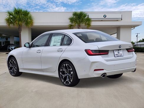 New 2026 BMW 330i Sedan w/ Convenience Package RWD image 6