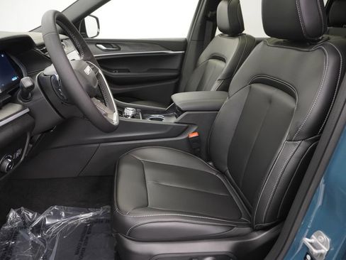 New 2026 Jeep Grand Cherokee L Limited image 15