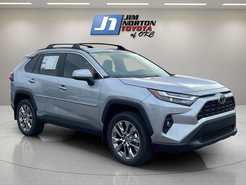 New 2025 Toyota RAV4 XLE Premium image 3