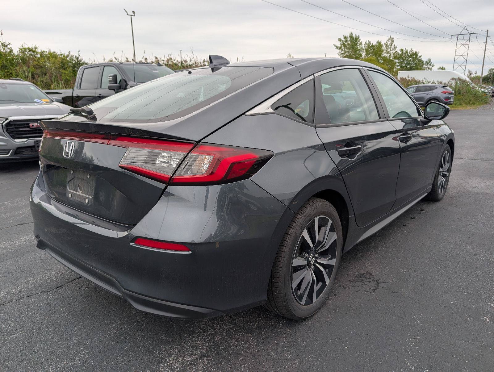 Used 2024 Honda Civic EX-L image 7