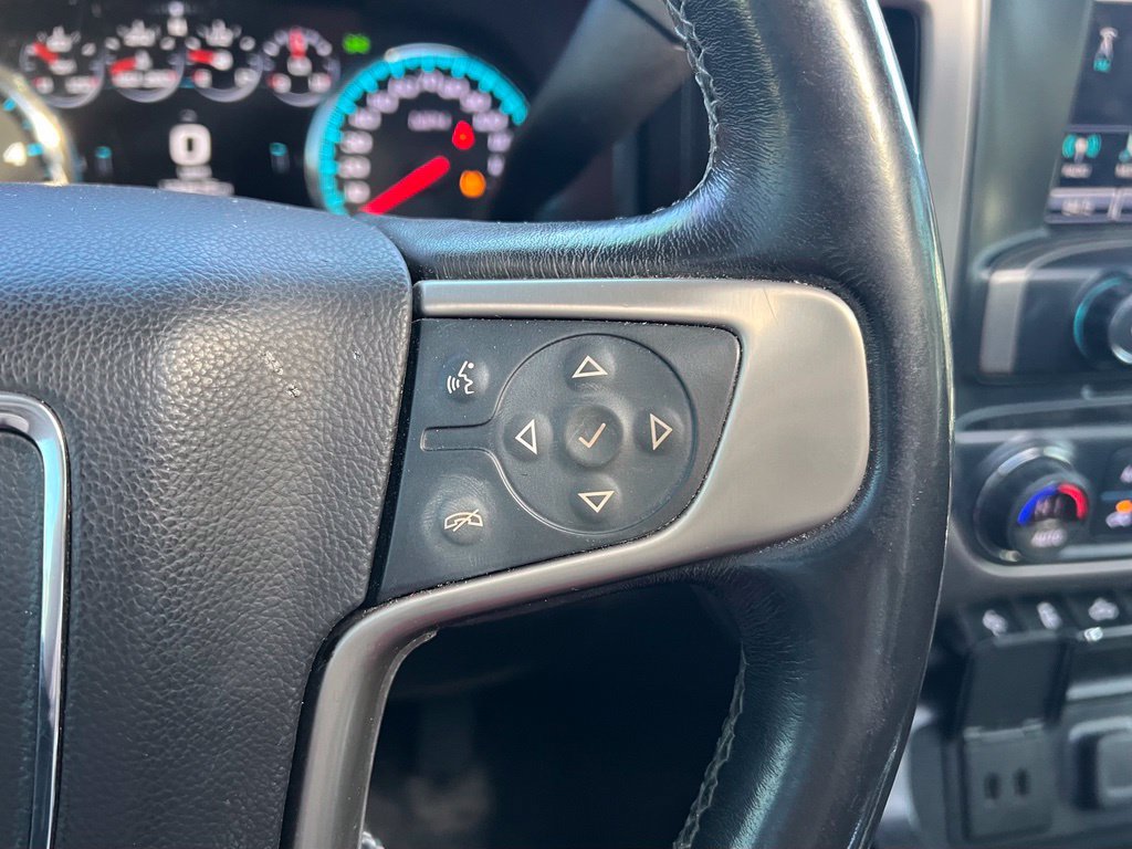 Used 2019 GMC Sierra 2500 Denali w/ Duramax Plus Package AWD/4WD image 15