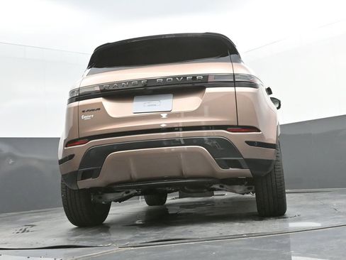 New 2026 Land Rover Range Rover Evoque Dynamic SE AWD/4WD image 30