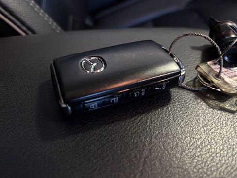 Used 2025 MAZDA CX-5 AWD 2.5 S w/ Preferred Package image 23