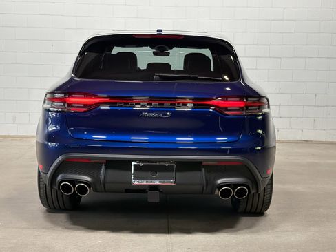 Certified 2026 Porsche Macan S AWD/4WD image 8