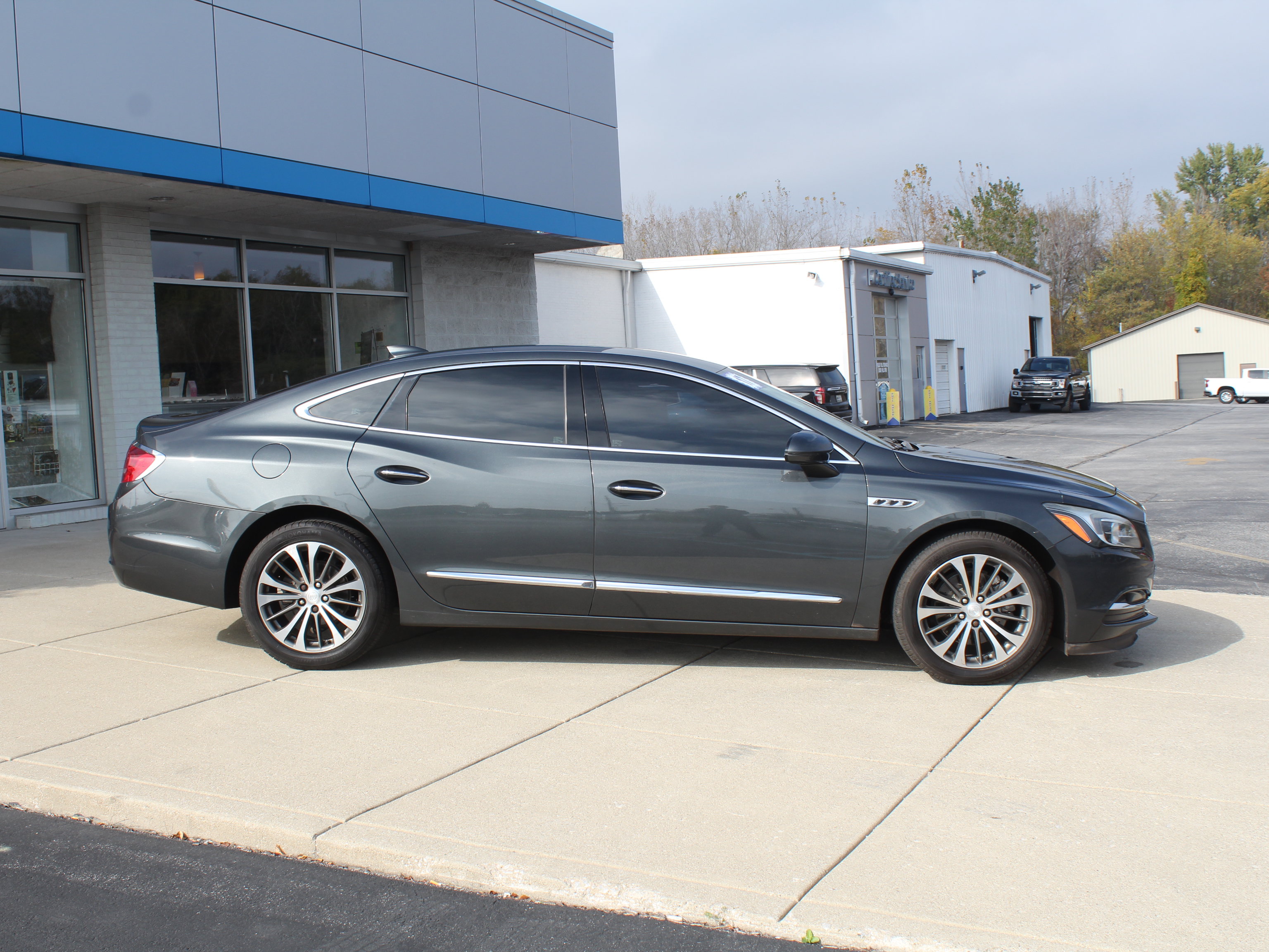 Used 2017 Buick LaCrosse Essence w/ Sights and Sounds Package FWD image 5