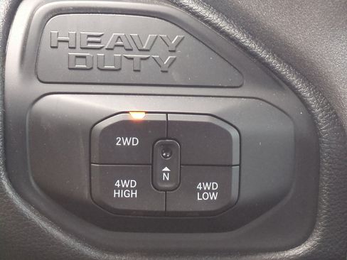 New 2025 RAM 2500 Tradesman image 31