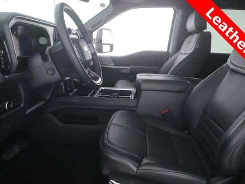 Used 2026 Ford F250 Platinum AWD/4WD image 17
