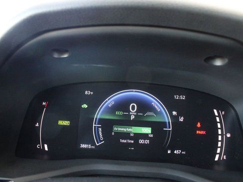 Certified 2025 Toyota Camry SE image 32