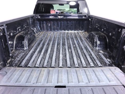 Used 2022 GMC Sierra 1500 Elevation w/ Driver Alert Package I AWD/4WD image 33