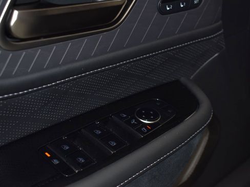 New 2026 INFINITI QX80 Autograph image 17