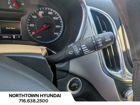 Used 2020 Chevrolet Equinox LS FWD image 21