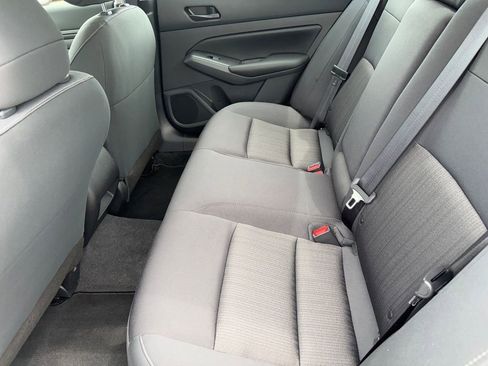 Used 2025 Nissan Altima 2.5 S FWD image 26