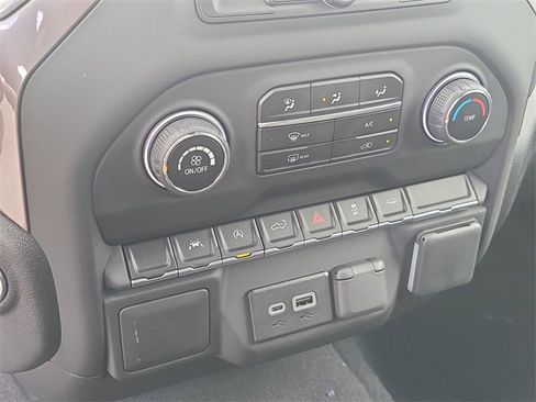 New 2026 Chevrolet Silverado 1500 Custom image 31