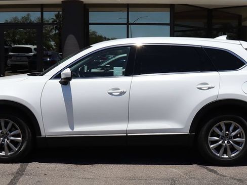 Used 2018 MAZDA CX-9 Touring w/ Touring Premium Package FWD image 8