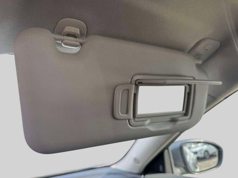 Used 2022 Nissan Sentra SV image 30