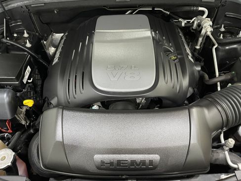 Used 2022 Dodge Durango R/T w/ Blacktop Package AWD/4WD image 27