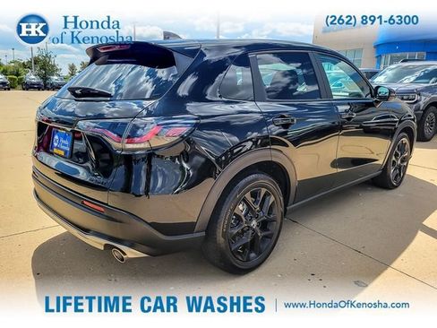 Certified 2024 Honda HR-V Sport image 5