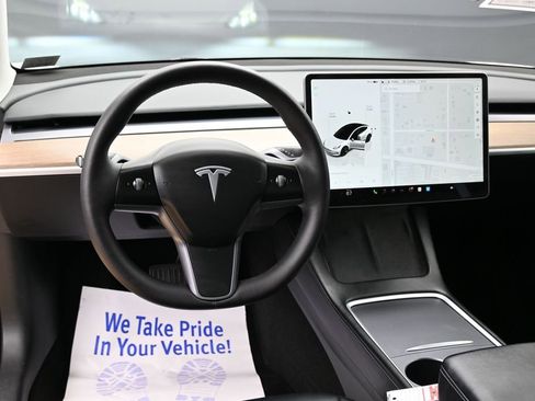 Used 2023 Tesla Model 3 Standard Range RWD image 34