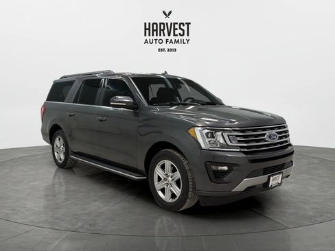 Used 2018 Ford Expedition Max XLT w/ Equipment Group 202A image 10