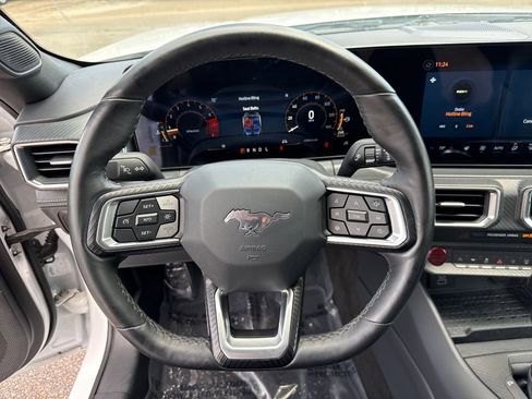 Used 2024 Ford Mustang Premium image 15