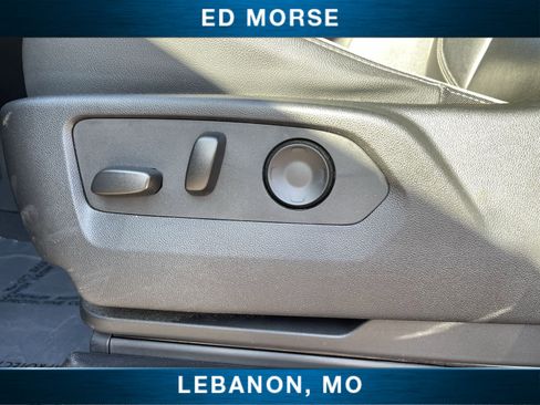 Used 2024 GMC Yukon AT4 image 36