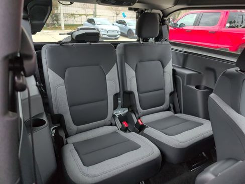 New 2025 Ford Bronco 2-Door image 9