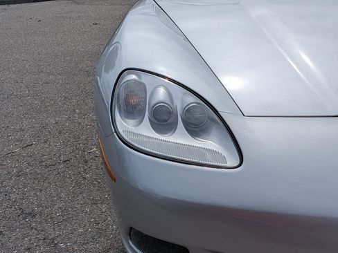 Used 2010 Chevrolet Corvette Convertible w/ Preferred Equipment Group image 10