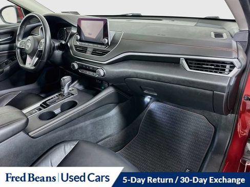 Used 2022 Nissan Altima 2.5 SR AWD/4WD image 33