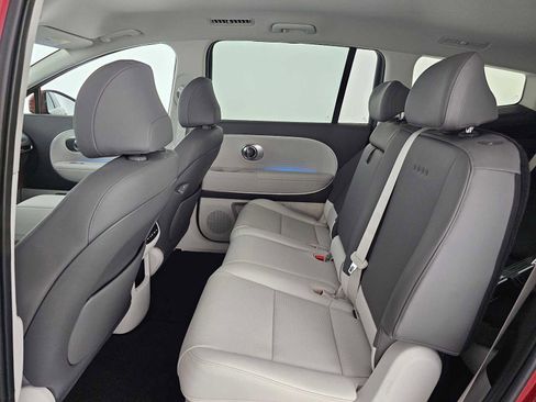 Used 2026 Hyundai Ioniq 9 SEL image 19