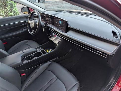 Certified 2024 Hyundai Sonata Limited FWD image 14