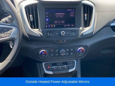 Used 2022 GMC Terrain SLE w/ Driver Convenience Package AWD/4WD image 10