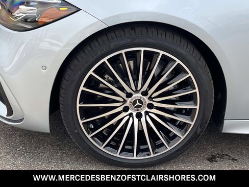 New 2026 Mercedes-Benz C 300 4MATIC Sedan image 11