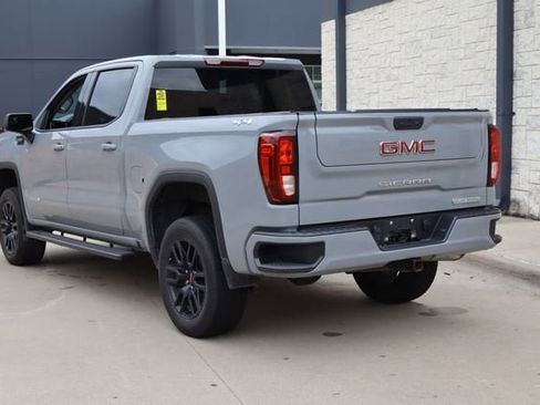 Used 2024 GMC Sierra 1500 Elevation AWD/4WD image 3