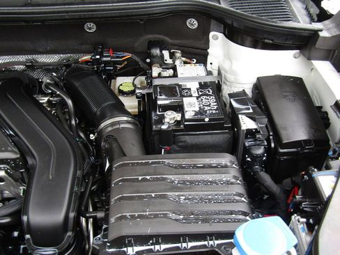 New 2026 Volkswagen Taos S AWD/4WD image 15