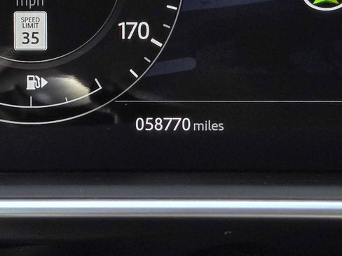 Used 2019 Land Rover Range Rover Supercharged AWD/4WD image 28