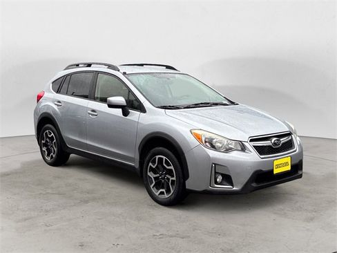 Used 2017 Subaru Crosstrek 2.0i Premium image 7