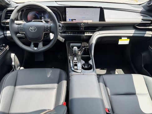 New 2026 Toyota Crown Platinum AWD/4WD image 23