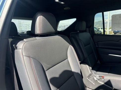 New 2026 Chevrolet Traverse Z71 w/ LPO, Floor Liner Package AWD/4WD image 14