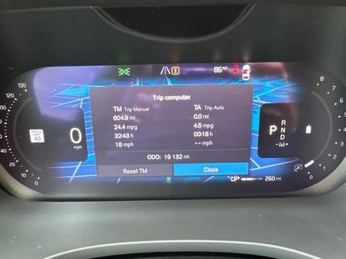 Certified 2023 Volvo XC60 B5 Core w/ Climate Package AWD/4WD image 24
