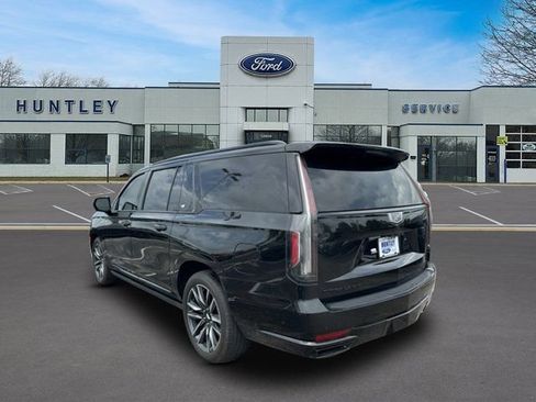 Used 2021 Cadillac Escalade ESV Sport Platinum AWD/4WD image 6