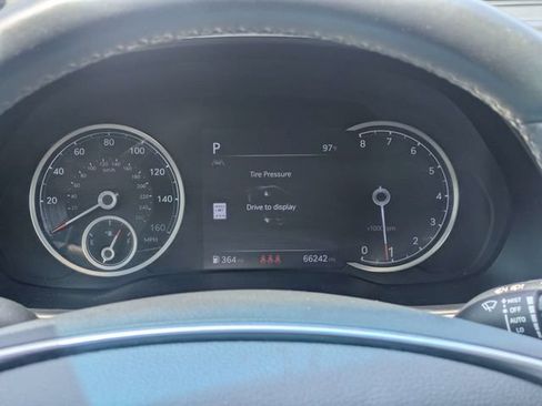 Used 2024 Genesis GV80 2.5T AWD/4WD image 31
