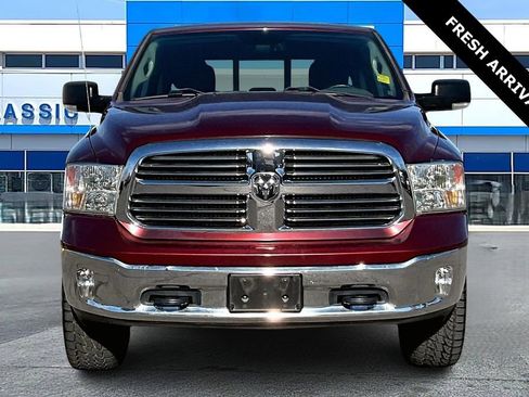 Used 2016 RAM 1500 Big Horn w/ Luxury Group image 2