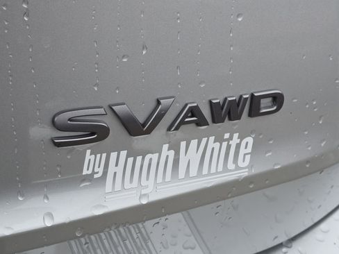 Used 2024 Nissan Rogue SV w/ SV Premium Package image 32