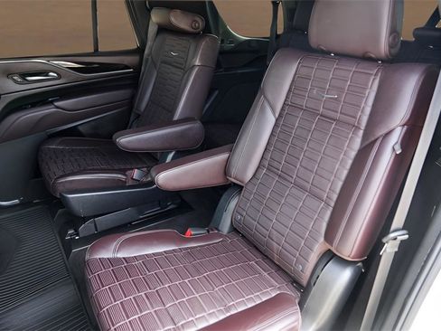 Certified 2023 Cadillac Escalade Sport Platinum image 25