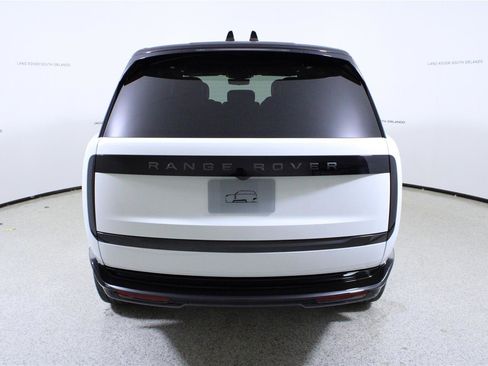 New 2026 Land Rover Range Rover Long Wheelbase SE AWD/4WD image 6