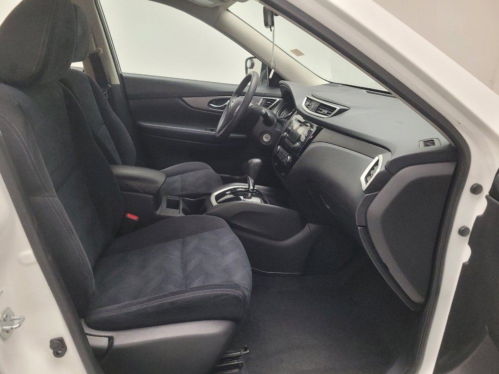 Used 2016 Nissan Rogue S FWD image 21
