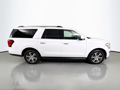 Used 2024 Ford Expedition Max Limited image 8